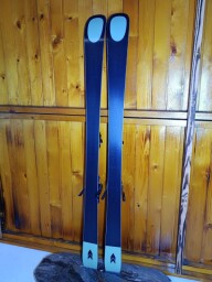 LYŽE KASTLE MX 83 161CM